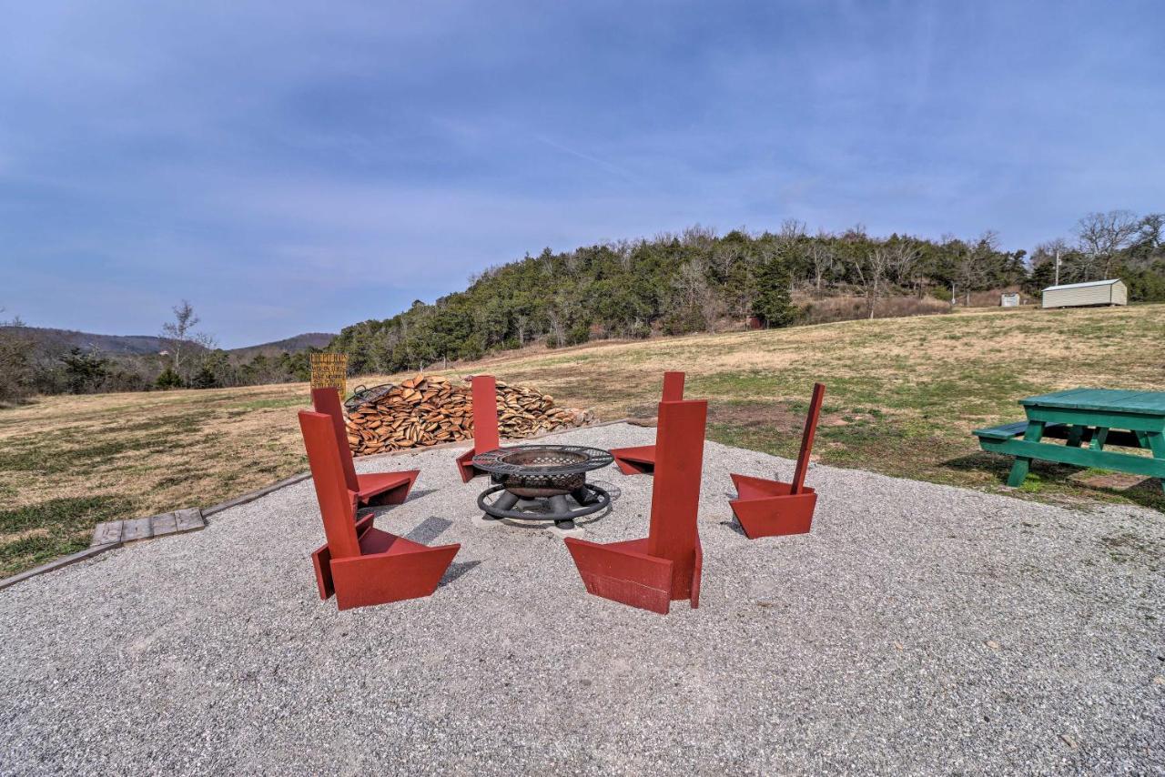 Cheery Pet-Friendly Studio With Shared Fire Pit マウンテンビュー エクステリア 写真